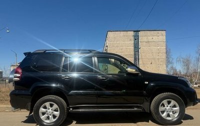 Toyota Land Cruiser Prado 120 рестайлинг, 2005 год, 2 400 000 рублей, 1 фотография