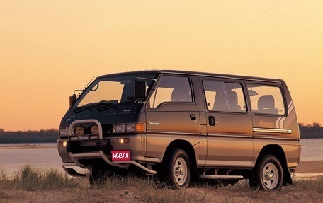 Mitsubishi Delica III, 1990 год, 650 000 рублей, 1 фотография