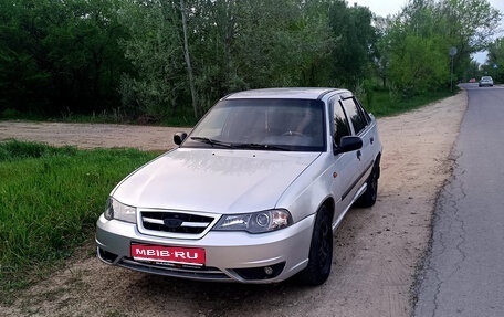 Daewoo Nexia I рестайлинг, 2004 год, 110 000 рублей, 1 фотография