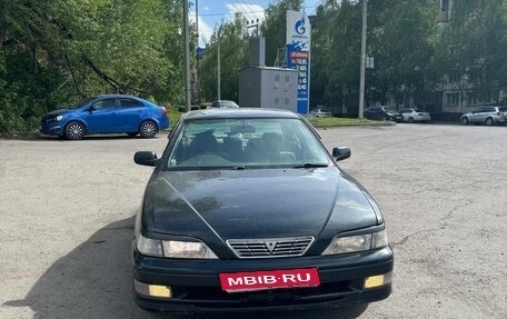 Toyota Vista, 1997 год, 320 000 рублей, 1 фотография