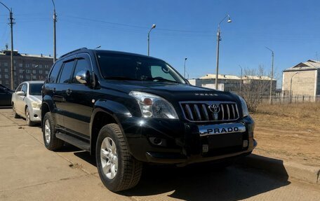 Toyota Land Cruiser Prado 120 рестайлинг, 2005 год, 2 400 000 рублей, 13 фотография