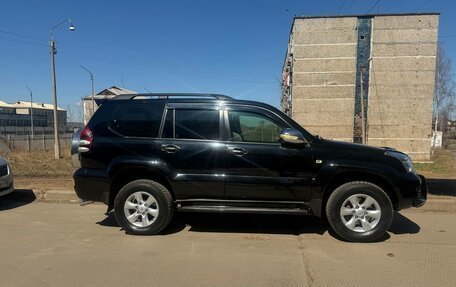 Toyota Land Cruiser Prado 120 рестайлинг, 2005 год, 2 400 000 рублей, 4 фотография