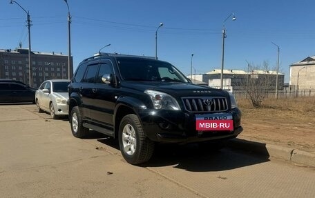 Toyota Land Cruiser Prado 120 рестайлинг, 2005 год, 2 400 000 рублей, 6 фотография