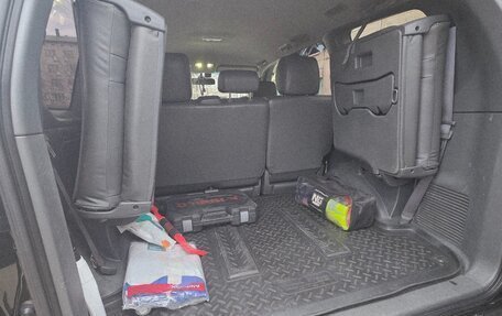 Toyota Land Cruiser Prado 120 рестайлинг, 2005 год, 2 400 000 рублей, 21 фотография