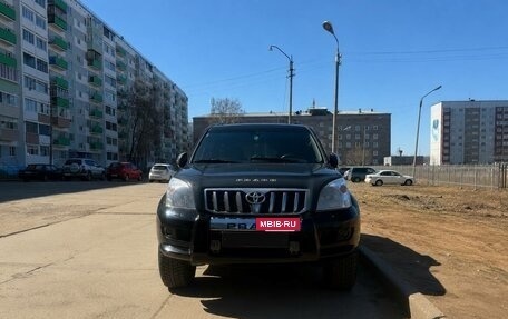 Toyota Land Cruiser Prado 120 рестайлинг, 2005 год, 2 400 000 рублей, 15 фотография
