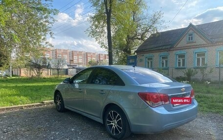 Chevrolet Cruze II, 2011 год, 580 000 рублей, 6 фотография