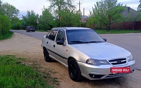 Daewoo Nexia I рестайлинг, 2004 год, 110 000 рублей, 4 фотография