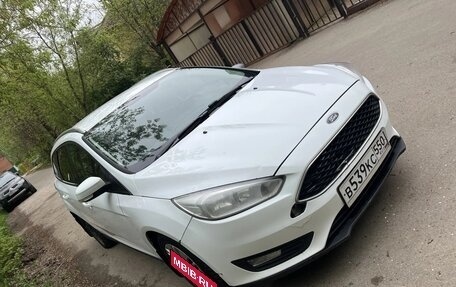 Ford Focus III, 2017 год, 650 000 рублей, 2 фотография