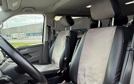 Volkswagen Caravelle T6 рестайлинг, 2021 год, 5 600 000 рублей, 11 фотография
