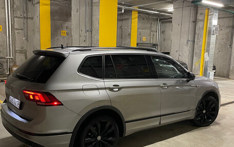 Volkswagen Tiguan II, 2021 год, 3 190 000 рублей, 4 фотография