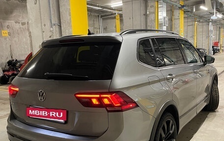 Volkswagen Tiguan II, 2021 год, 3 190 000 рублей, 5 фотография