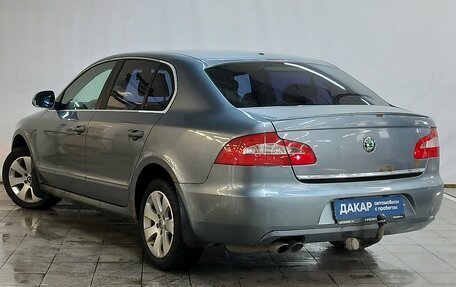 Skoda Superb III рестайлинг, 2011 год, 680 000 рублей, 6 фотография