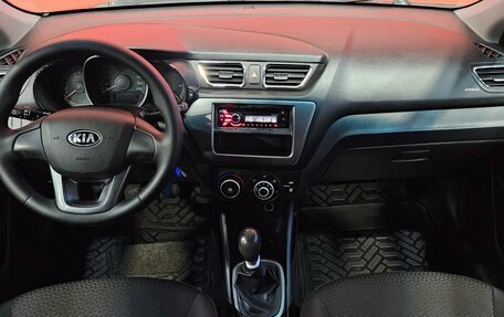 KIA Rio III рестайлинг, 2013 год, 980 000 рублей, 9 фотография