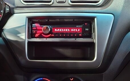 KIA Rio III рестайлинг, 2013 год, 980 000 рублей, 13 фотография