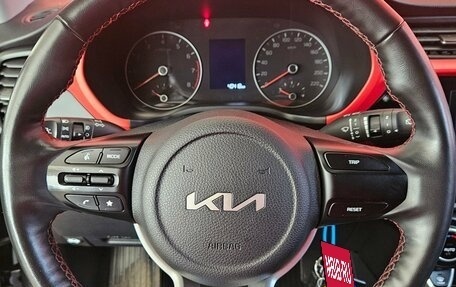 KIA Rio IV, 2022 год, 1 915 000 рублей, 11 фотография