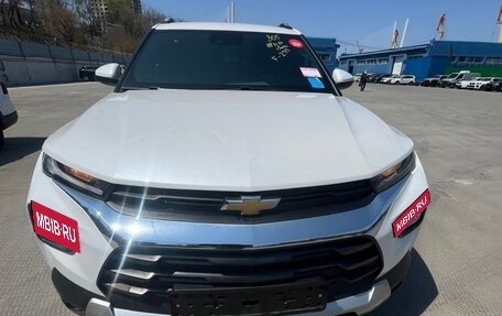 Chevrolet TrailBlazer, 2021 год, 1 500 000 рублей, 2 фотография