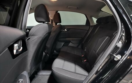 KIA Cerato IV, 2021 год, 1 880 000 рублей, 22 фотография