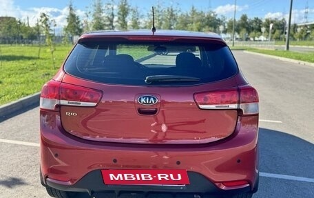 KIA Rio III рестайлинг, 2015 год, 1 100 000 рублей, 5 фотография