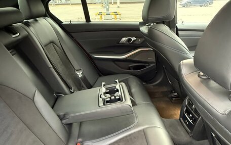BMW 3 серия, 2020 год, 4 200 000 рублей, 12 фотография
