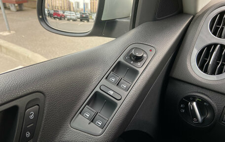 Volkswagen Tiguan I, 2012 год, 1 270 000 рублей, 16 фотография
