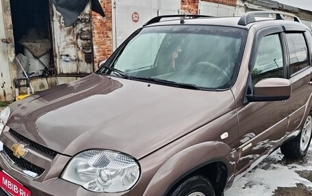 Chevrolet Niva I рестайлинг, 2014 год, 600 000 рублей, 4 фотография