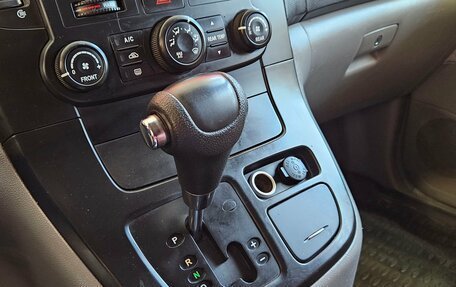 KIA Carnival III, 2008 год, 879 000 рублей, 15 фотография