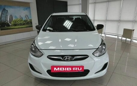 Hyundai Solaris II рестайлинг, 2011 год, 649 000 рублей, 2 фотография