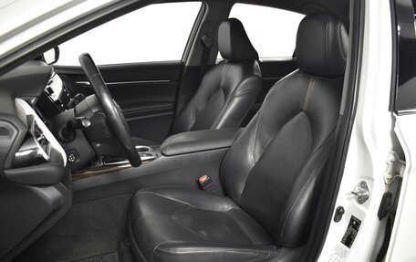 Toyota Camry, 2019 год, 2 763 100 рублей, 10 фотография