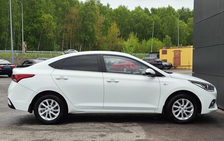 Hyundai Solaris II рестайлинг, 2017 год, 1 399 000 рублей, 5 фотография