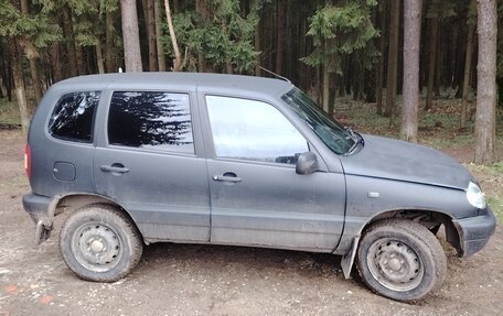 Chevrolet Niva I рестайлинг, 2005 год, 345 000 рублей, 3 фотография