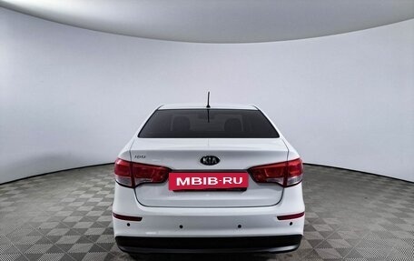 KIA Rio III рестайлинг, 2015 год, 1 030 000 рублей, 6 фотография