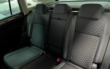 Volkswagen Tiguan II, 2018 год, 2 045 000 рублей, 9 фотография