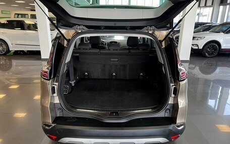 Renault Espace V рестайлинг, 2017 год, 1 595 000 рублей, 7 фотография