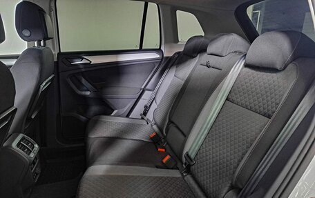 Volkswagen Tiguan II, 2020 год, 2 480 000 рублей, 12 фотография