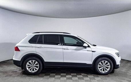 Volkswagen Tiguan II, 2020 год, 2 480 000 рублей, 4 фотография
