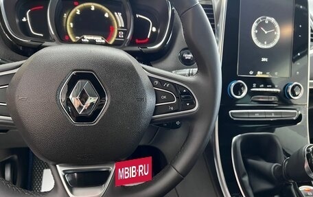 Renault Espace V рестайлинг, 2017 год, 1 595 000 рублей, 19 фотография