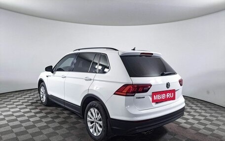 Volkswagen Tiguan II, 2020 год, 2 480 000 рублей, 7 фотография