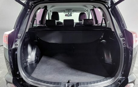 Toyota RAV4, 2017 год, 2 300 000 рублей, 10 фотография