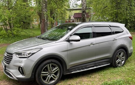 Hyundai Santa Fe III рестайлинг, 2016 год, 2 450 000 рублей, 4 фотография
