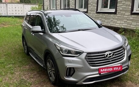 Hyundai Santa Fe III рестайлинг, 2016 год, 2 450 000 рублей, 3 фотография