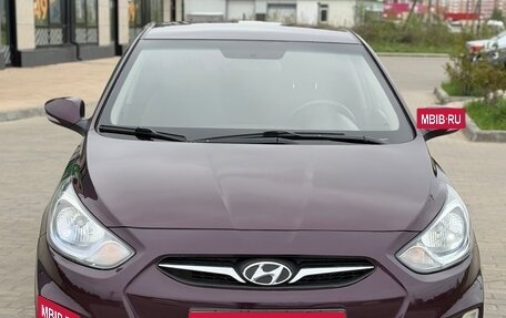 Hyundai Solaris II рестайлинг, 2013 год, 649 000 рублей, 3 фотография