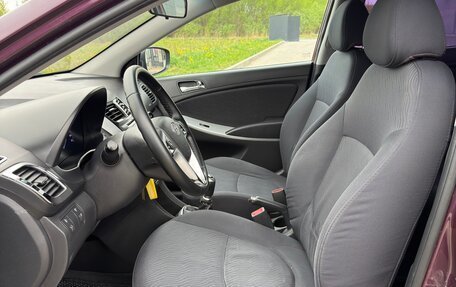Hyundai Solaris II рестайлинг, 2013 год, 649 000 рублей, 22 фотография