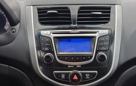 Hyundai Solaris II рестайлинг, 2013 год, 649 000 рублей, 36 фотография