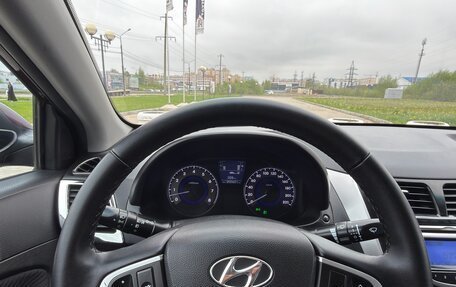 Hyundai Solaris II рестайлинг, 2013 год, 649 000 рублей, 38 фотография