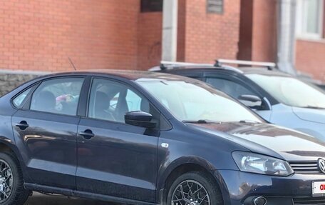 Volkswagen Polo VI (EU Market), 2013 год, 910 000 рублей, 3 фотография