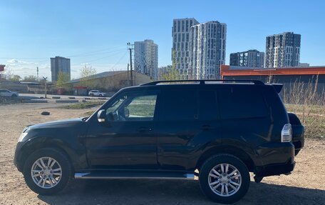 Mitsubishi Pajero IV, 2011 год, 1 650 000 рублей, 3 фотография