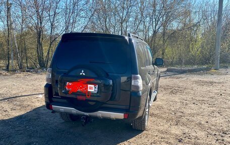 Mitsubishi Pajero IV, 2011 год, 1 650 000 рублей, 4 фотография