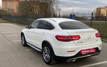 Mercedes-Benz GLC Coupe, 2016 год, 4 000 000 рублей, 4 фотография