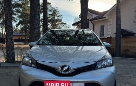 Toyota Vitz, 2016 год, 730 000 рублей, 8 фотография