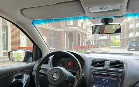 Volkswagen Polo VI (EU Market), 2011 год, 585 000 рублей, 3 фотография